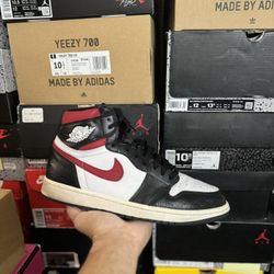 Jordan Black Gym Red 1s size 10  USED But Clean 