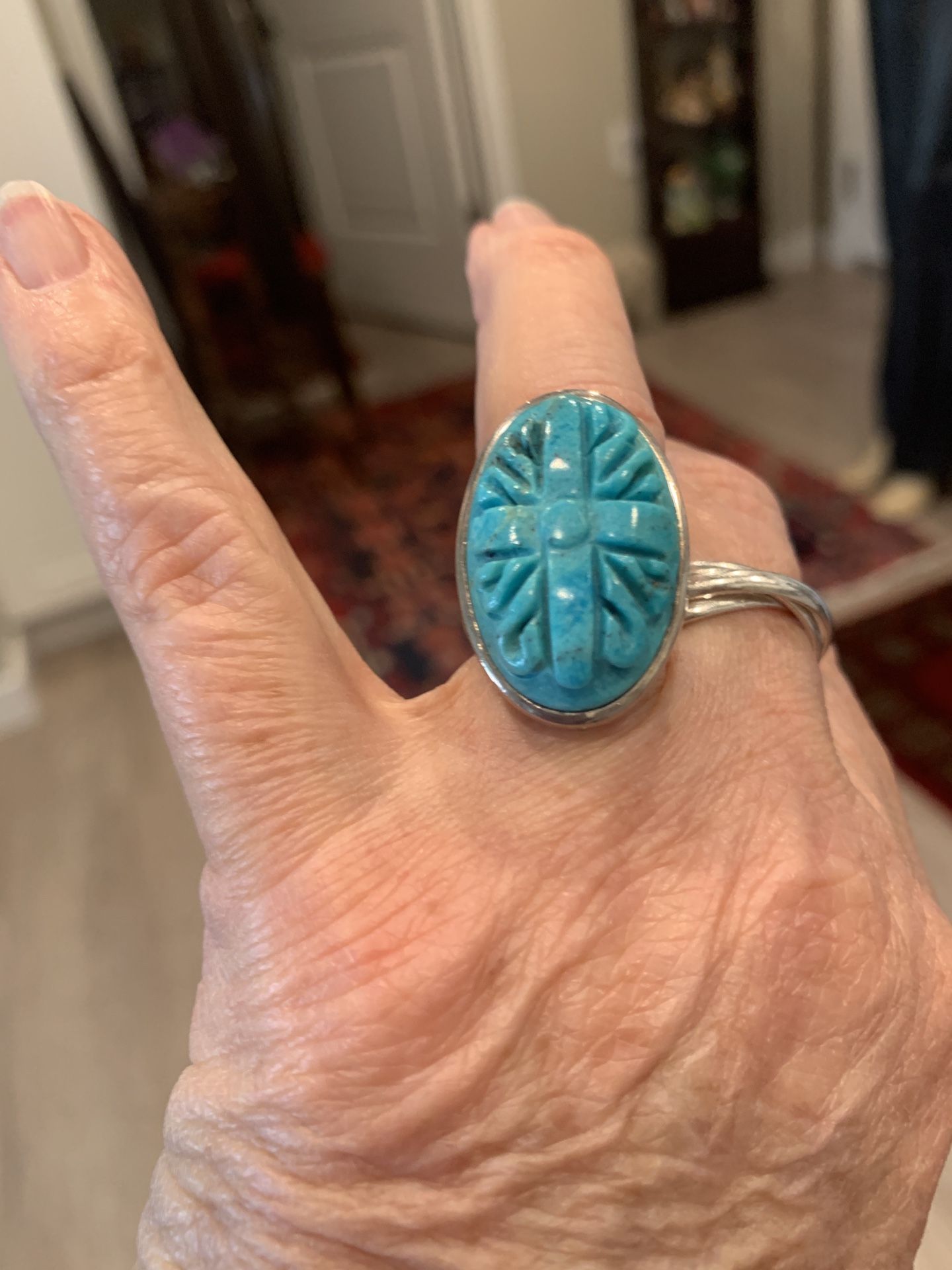 INCREDIBLE CARVED TURQUOISE RING 925