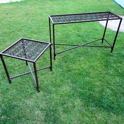 Peir 1 Rod Iron Table Set