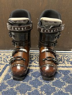 Ski Boots - Men’s Lange size 28.5