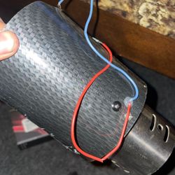 Acaige Universal 35-61mm Inlet Carbon Fiber Look Car Exhaust Muffler Pipe Tip+LED Light