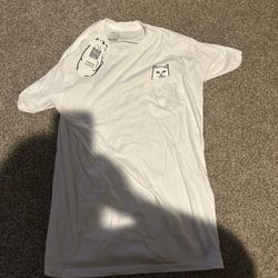 Men’s Tshirt Size Medium