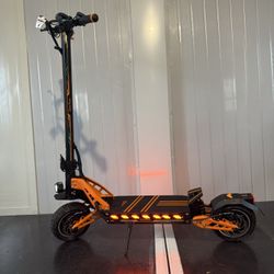 Dual-motor high-speed electric scooter