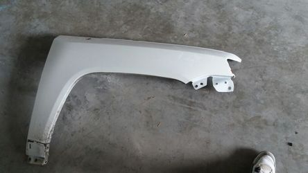 Passenger side fender