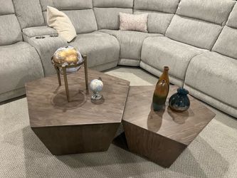 Bassett coffee tables and end tables