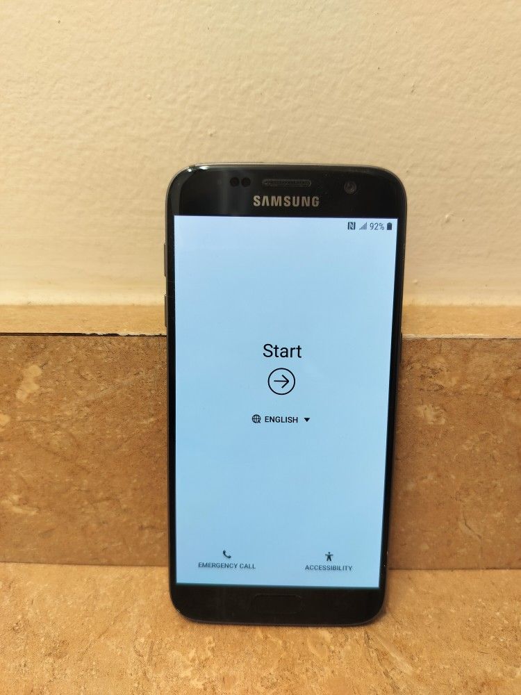 Samsung Galaxy S7, 4/32, Snapdragon 820, AT&T (Cricket), Black Onyx , Like New