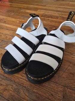 Women's Dr. Martens sandals size 9