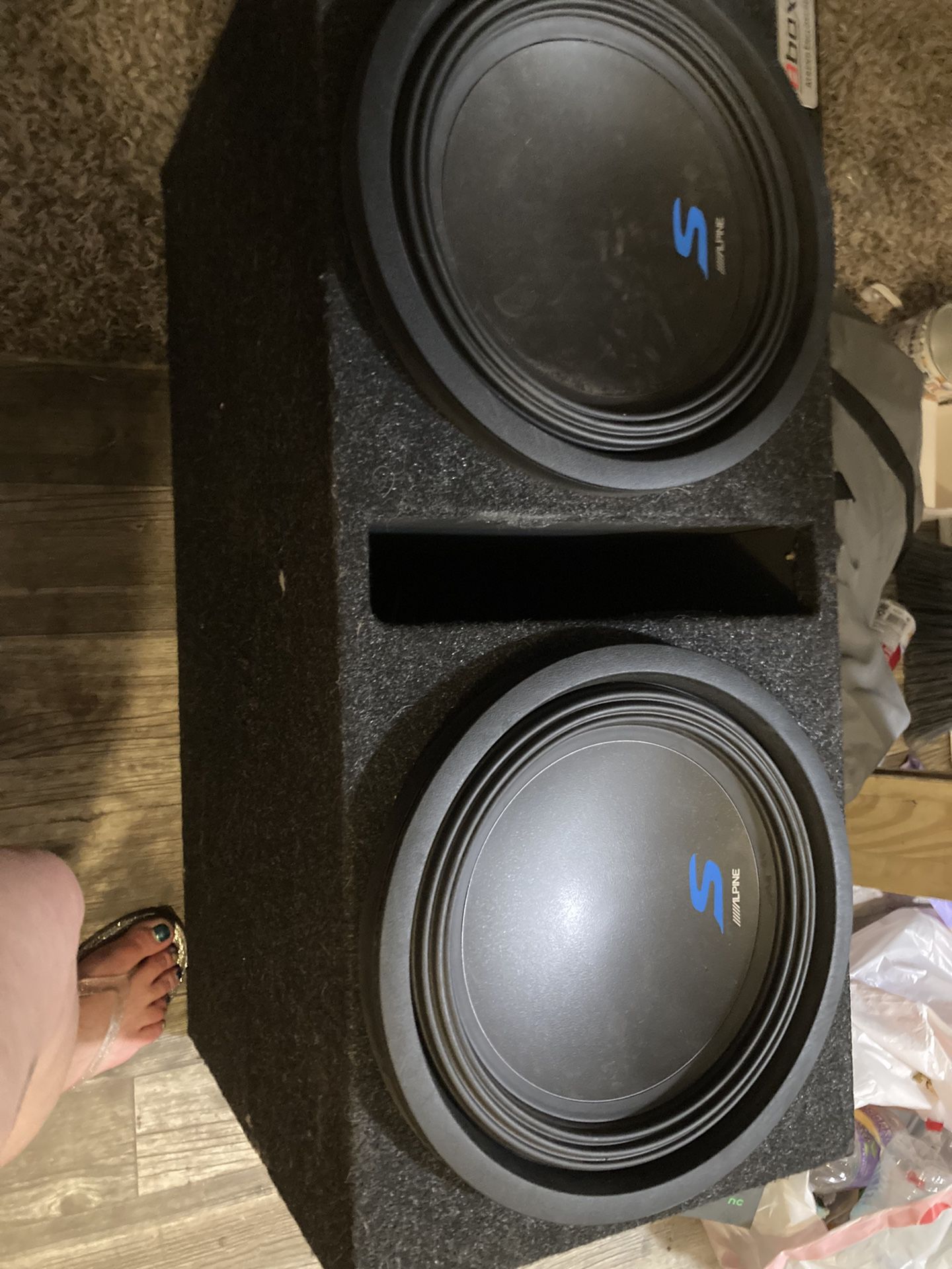 Alpine S Competition Subs 12” BBox Included