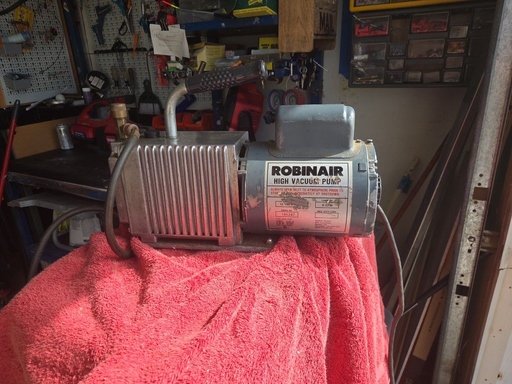 Vacuum Pump