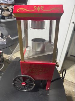 Popcorn machine
