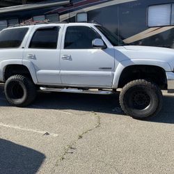 2001 Chevy Tahoe  Trade For Truck!!!!