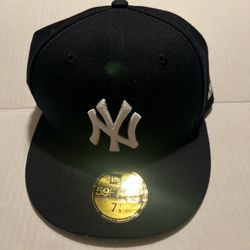 Fitted Baseball Cap 