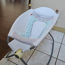 Baby bouncer