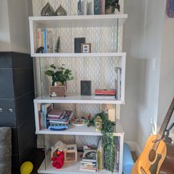 Modern Glossy White Snake Bookcase with Tempered Glass