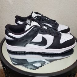 BRAND NEW NIKE DUNK PANDAS 🐼