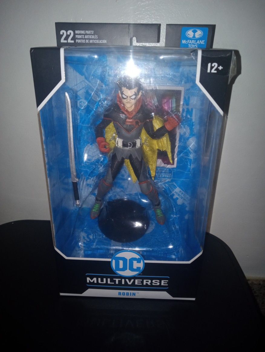 Mcfarlane Robin Infinite Frontier Figure. DC Comics Batman