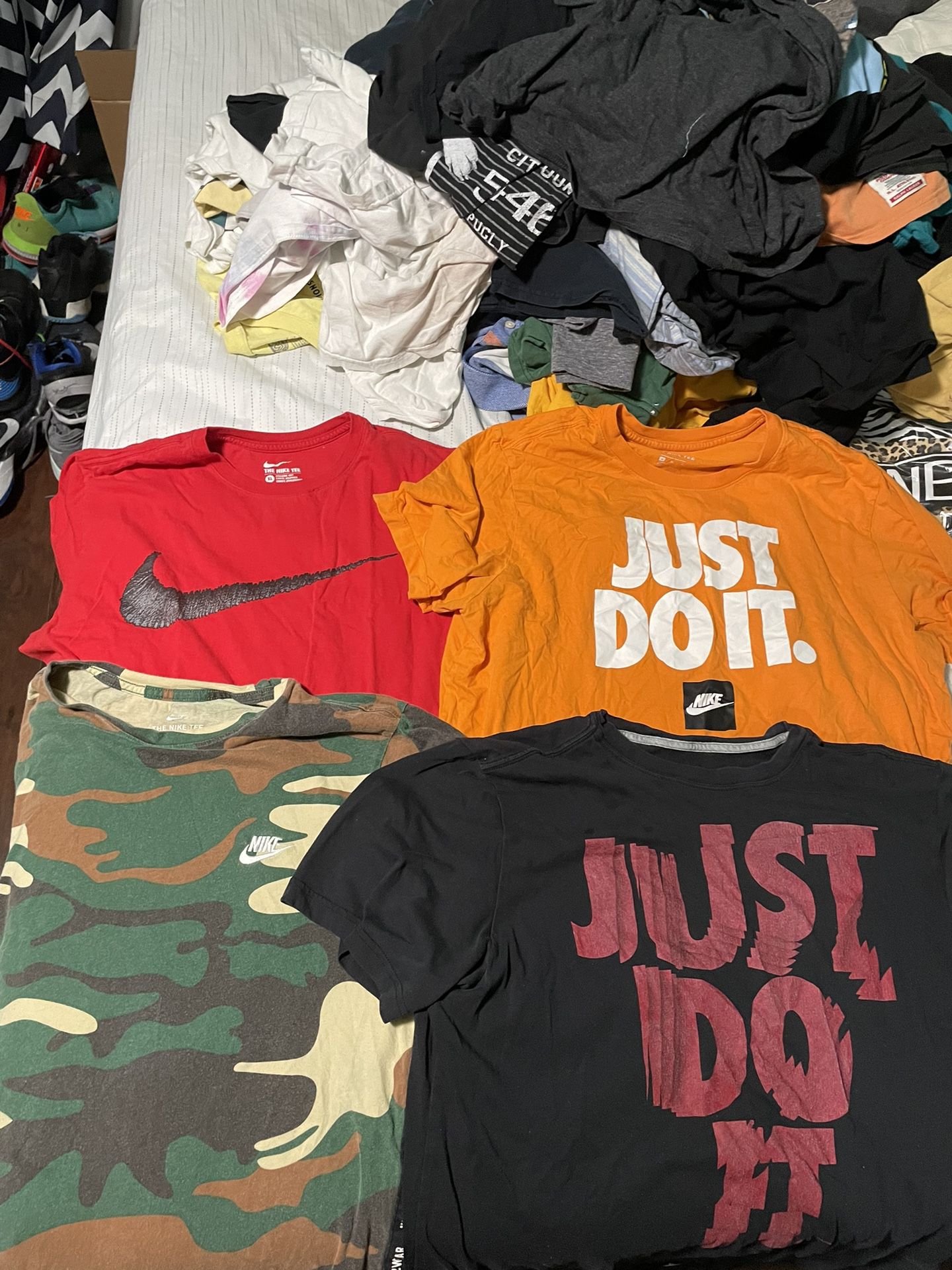 Nike T Shirt Lot Of 4 All XL
