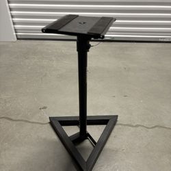 Universal Speaker Stand – Adjustable & Heavy-Duty 