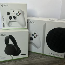 🎄 Xbox Series S Bundle – LIKE NEW + Extra Controller & Headset! (Christmas Deal!) 🎁