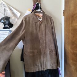 XL very unique Dr Pepper Indiana Jones edition from Pepsi-Cola.