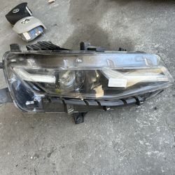 2019-2024 Chevy Camaro Right Passenger Headlight 