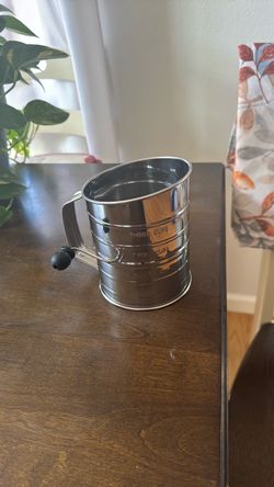 $5 flour sifter