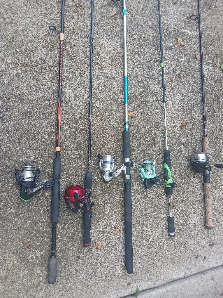 (5) Fishing Rods And Reels