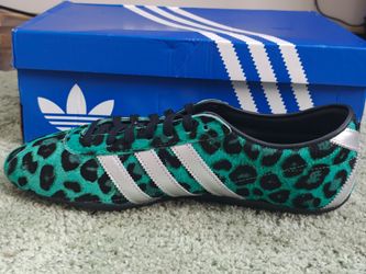 Adidas Sneakers Green Leopard Print