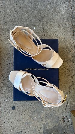 Women’s shoes