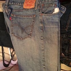 Men’s Levi’s 527, 34X 34 in very good condition