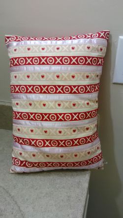 The Sweetheart Pillow XOXOXO and Heart Buttons On The Back 15 X 10