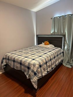 Queen size bed frame