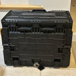 Mobile Snap On Tool Box 