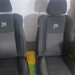 SCATPACK CHARGER FRONT SEATS