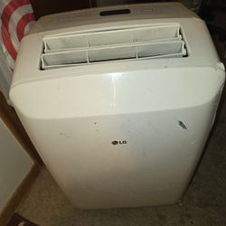 LG Portable Air Conditioner 8000 BTU