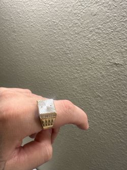 14k solid gold ring