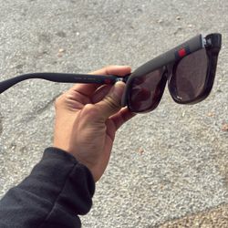 Gucci glasses  GG0008S