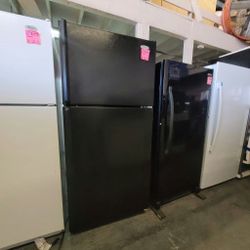 Free zer on Top Whirl pool Ref rigerator Fridge Next Day Delivery