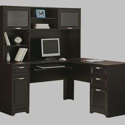 L-Shape Corner Computer Desk With Hutch