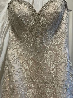 Wedding gown