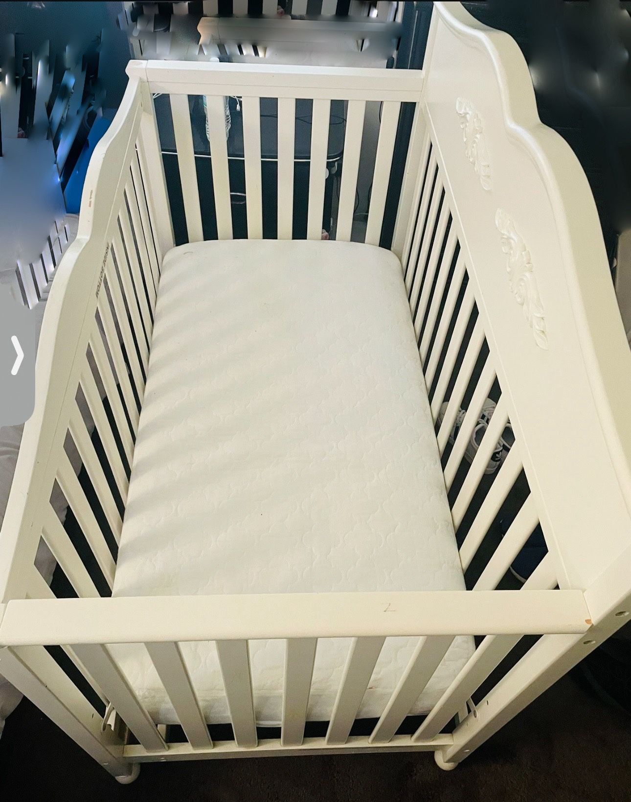 Graco Baby Crib
