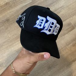 dandy hats and mago hat