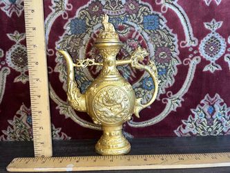 Vintage Chinese Wine Server