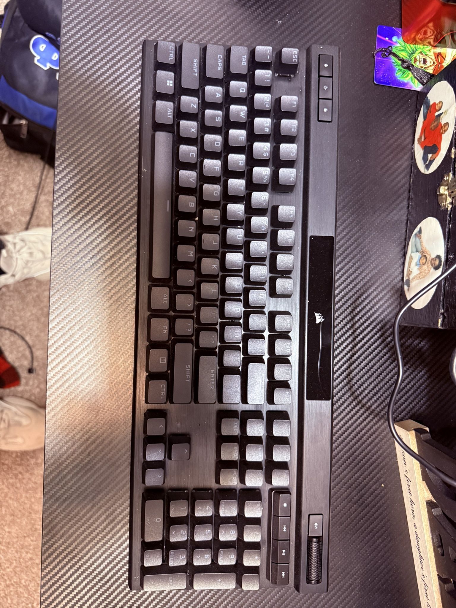 CORSAIR - K70 RGB PRO Full-size Wired Mechanical Cherry MX Speed Linear Switch Gaming Keyboard