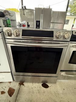 Samsung Stainless Steel Electric Range