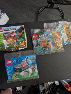 Small LEGO Sets - New with Box Damage