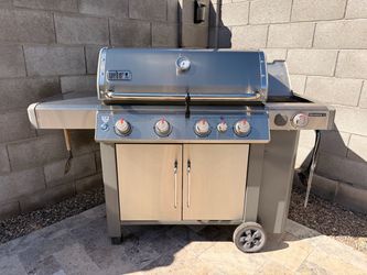 Weber Genesis II Gas Grill