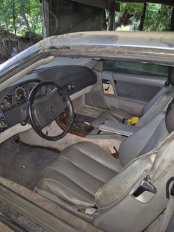1990 Mercedes-Benz 300