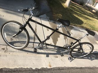 Burley Zydeco Tandem bike for Sale in Henderson NV OfferUp