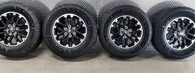 2025 BRAND NEW TOYOTA 18" WHEELS WITH BRAND NEW MICHELIN ALL TERRAIN TIRES 265/70/18  FOR ANY TACOMA TUNDRA 4RUNNER SEQUOIA OR LAND CRUISER